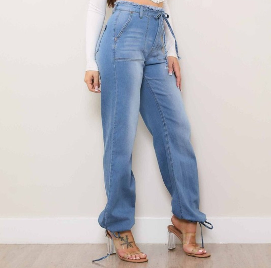 Raw Fringed Relaxed Jeans